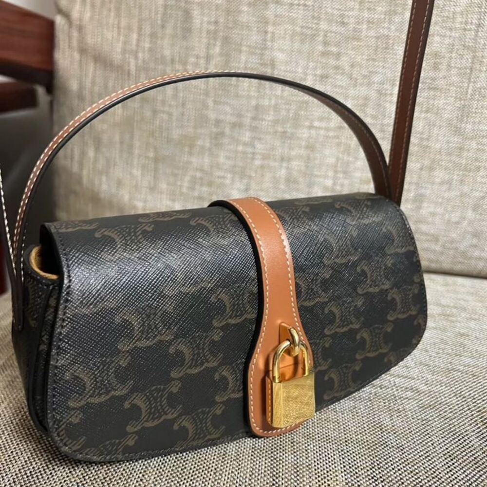 Celine Women Pre-Loved Bag Very Good Condition